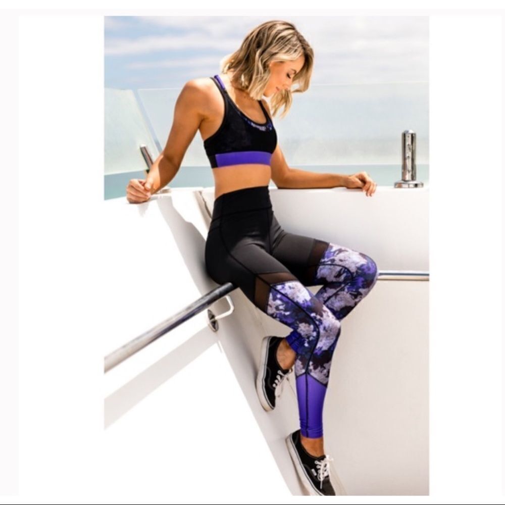 ✨Gymshark INDIGO COSMO LEGGINGS✨